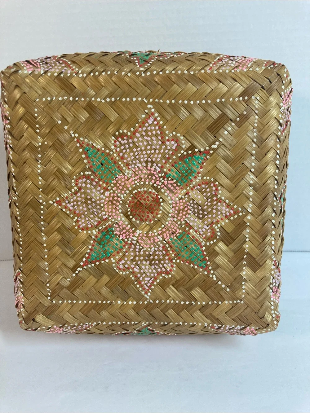 Thai Artisan Handwoven Natural Reed Basket w/Lid Pink,Green Red & White Accents